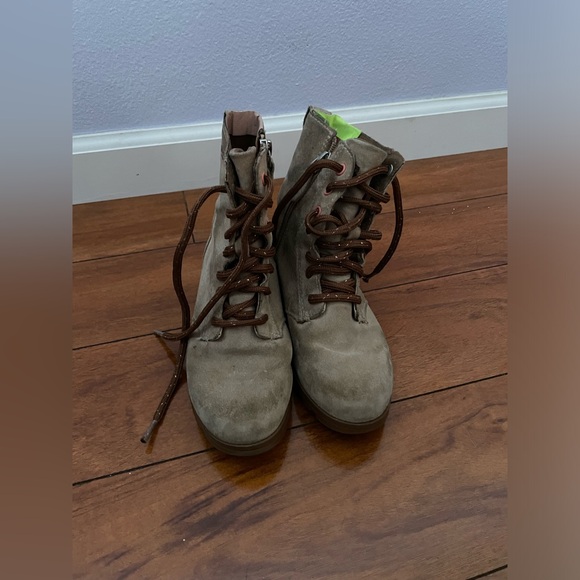 Brown sorel boots - Picture 6 of 6